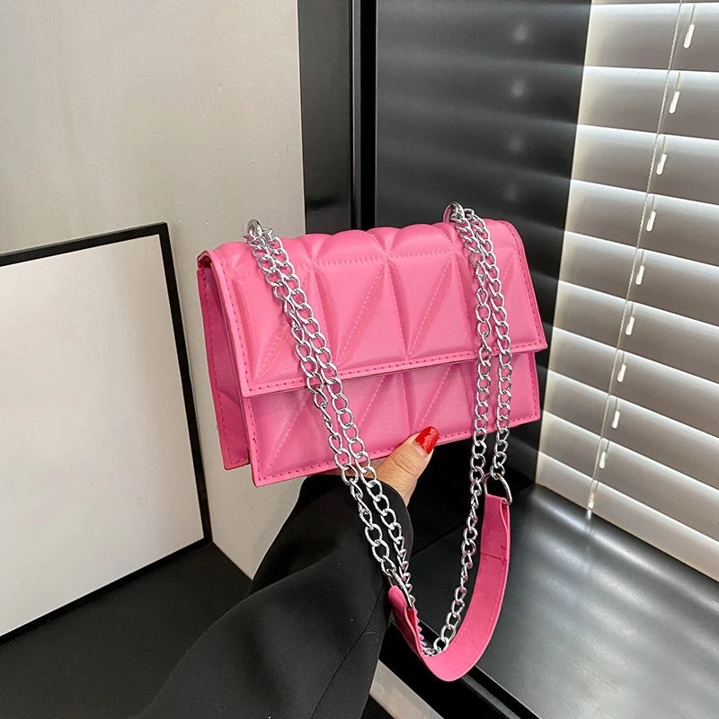 Nuvellea Chain Strap Shoulder Bag for Effortless Chic