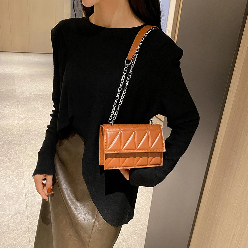 Nuvellea Chain Strap Shoulder Bag for Effortless Chic