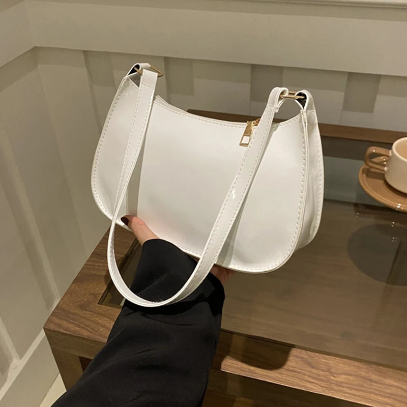 Nuvellea Retro PU Leather Shoulder Bag for Everyday Style
