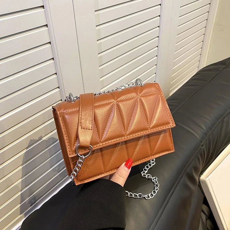 Nuvellea Chain Strap Shoulder Bag for Effortless Chic