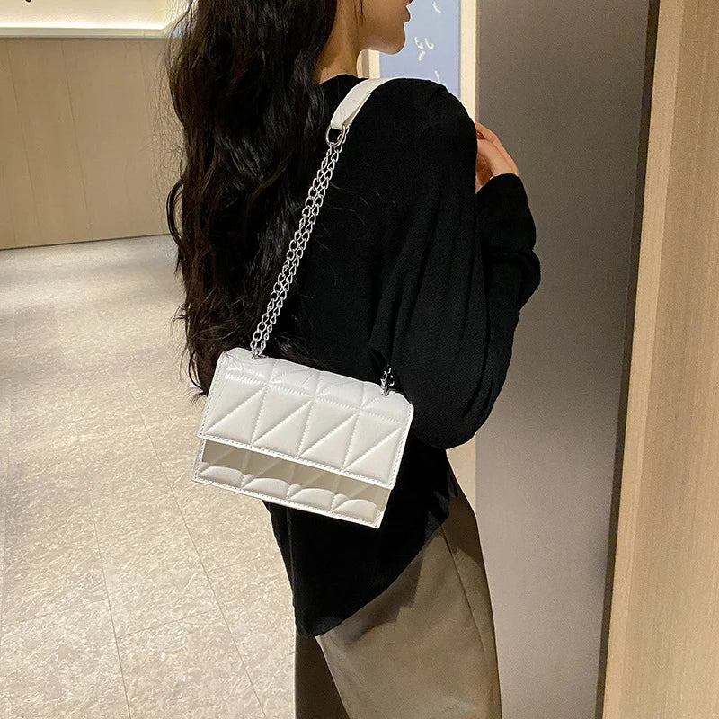 Nuvellea Chain Strap Shoulder Bag for Effortless Chic